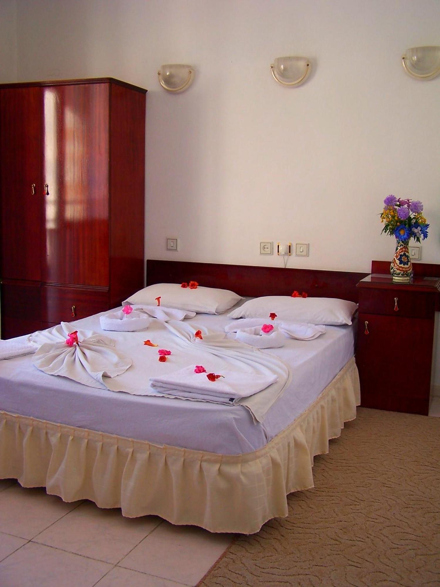 Villa Fortin Pension 쿠사다시 외부 사진